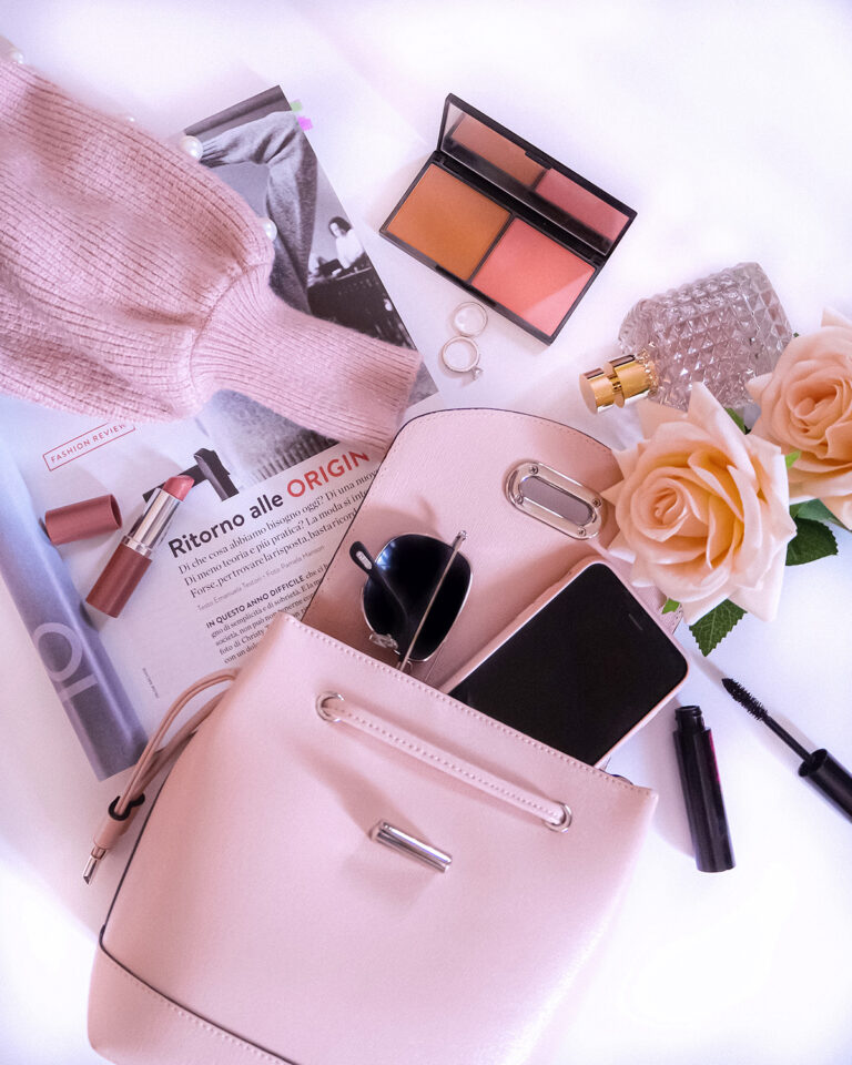 flat-lay-ideas-with-everyday-objects-1