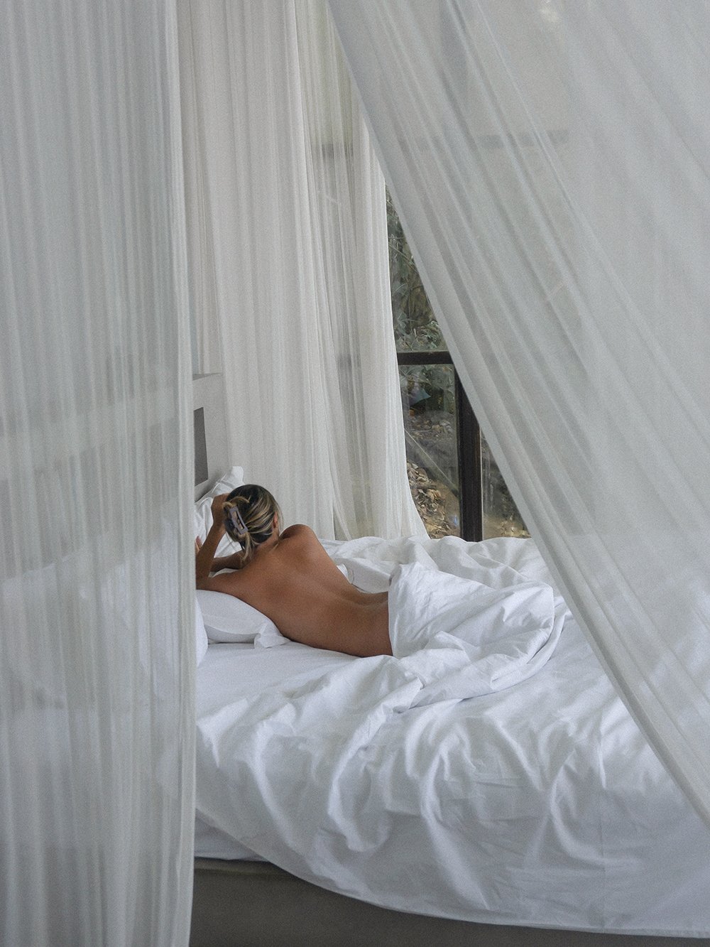 what is clean girl aesthetic viral trend how to be a clean girl tiktok 9