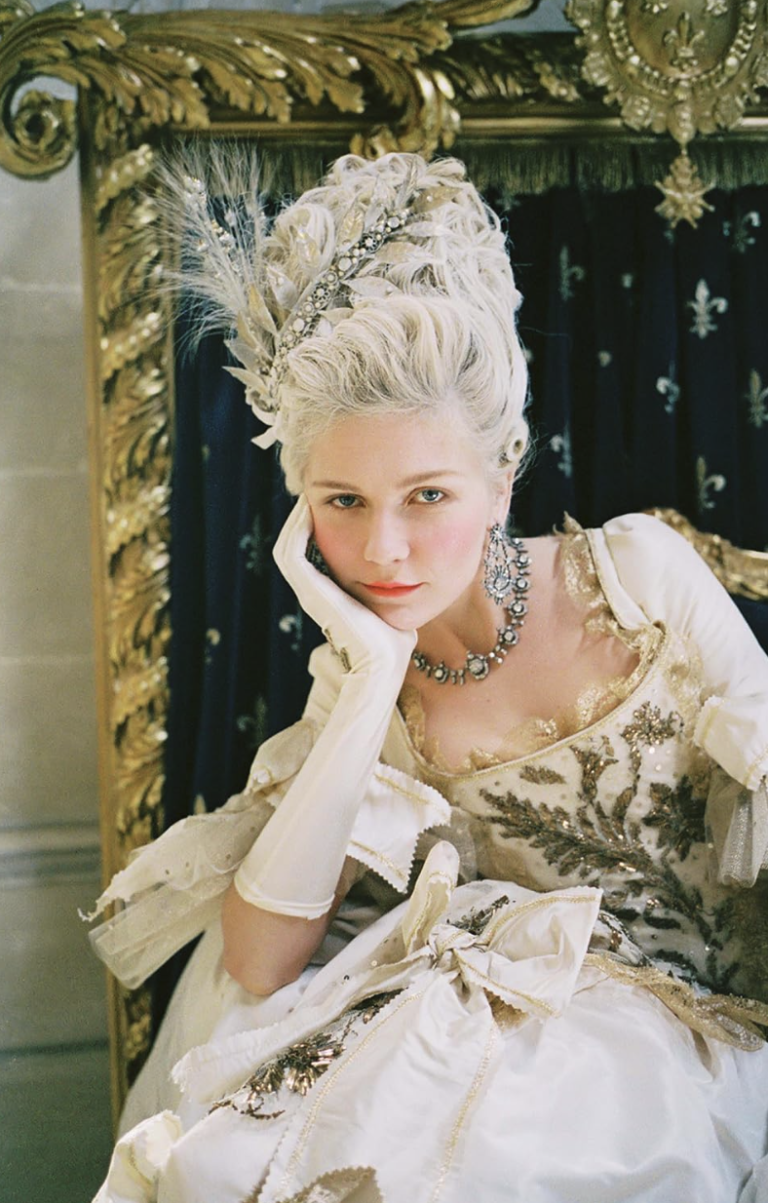 Marie Antoinette by Sofia Coppola © 2006 - Columbia Pictures. All Rights Reserved 12